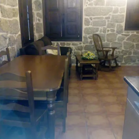 Casa Rural Del Médico I Y Ii Casa rural Herradon de Pinares
